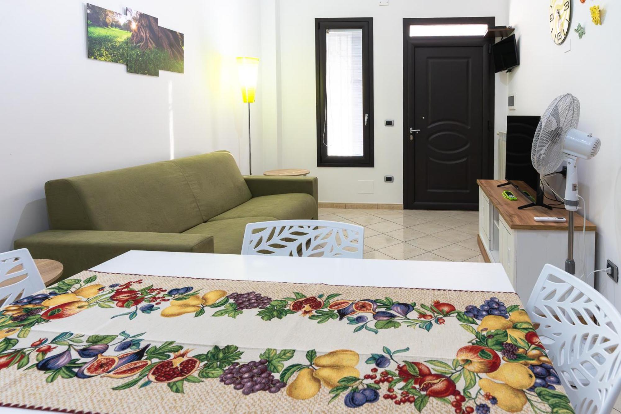 Casa Vacanze Ines Latiano ภายนอก รูปภาพ